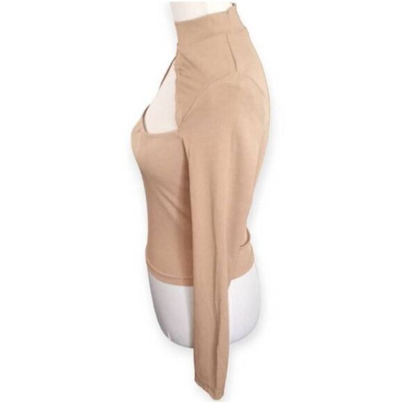 CBR BEIGE CUTOUT TOP SZ.S NWT. - Picture 4 of 9